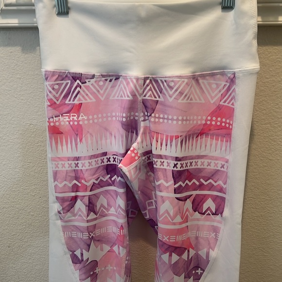 Hera Hero Women's High Waist Seamless Acid Wash Leggings in white/Pink NEW - Picture 8 of 12